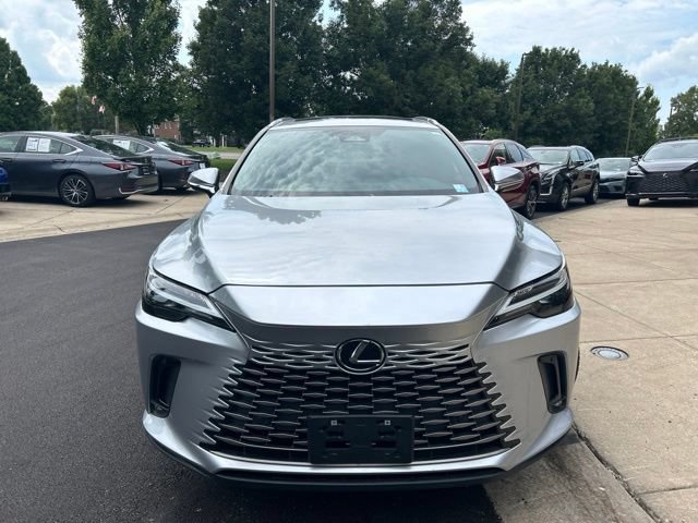 Used 2023 Lexus RX 350 Premium w/ Accessory Package AWD/4WD image 2