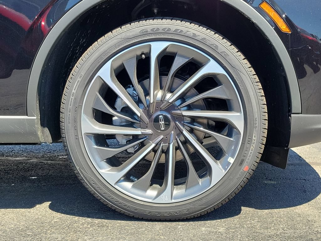 New 2026 Lincoln Aviator Reserve w/ Illumination Package AWD/4WD image 9