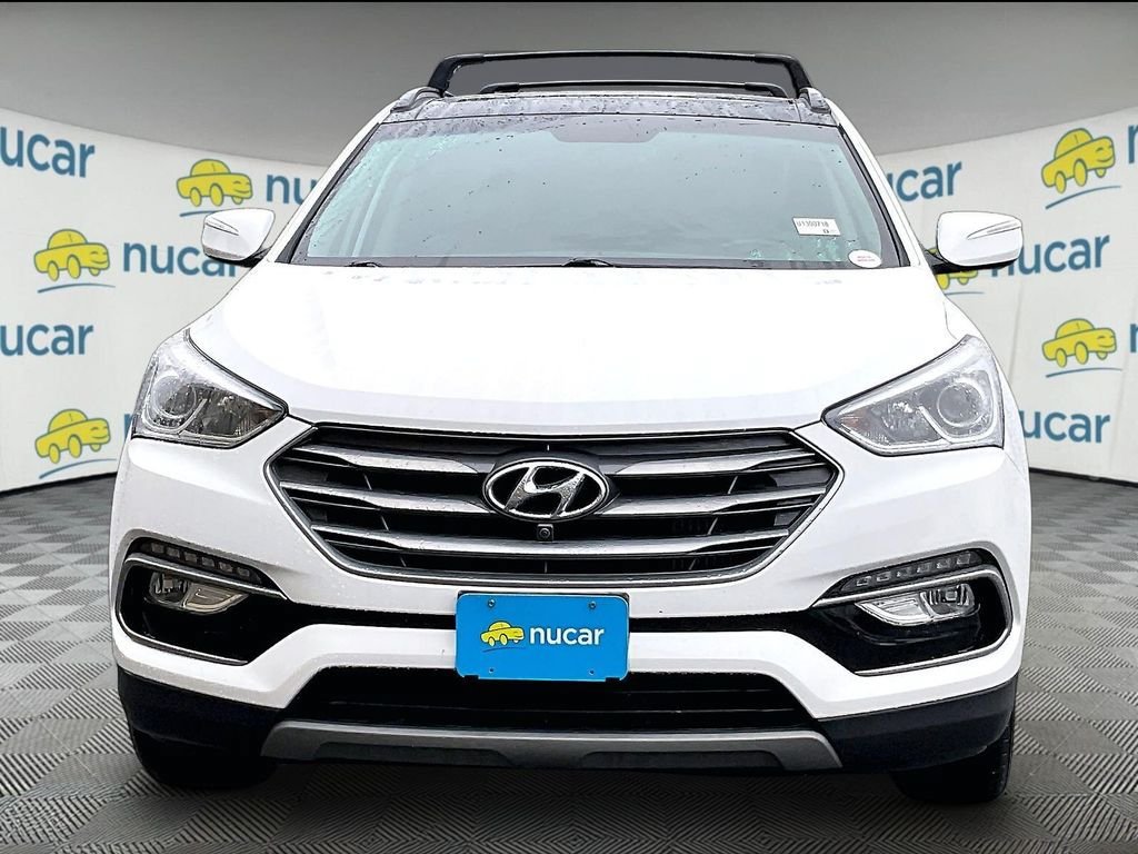 Used 2018 Hyundai Santa Fe Sport FWD image 2
