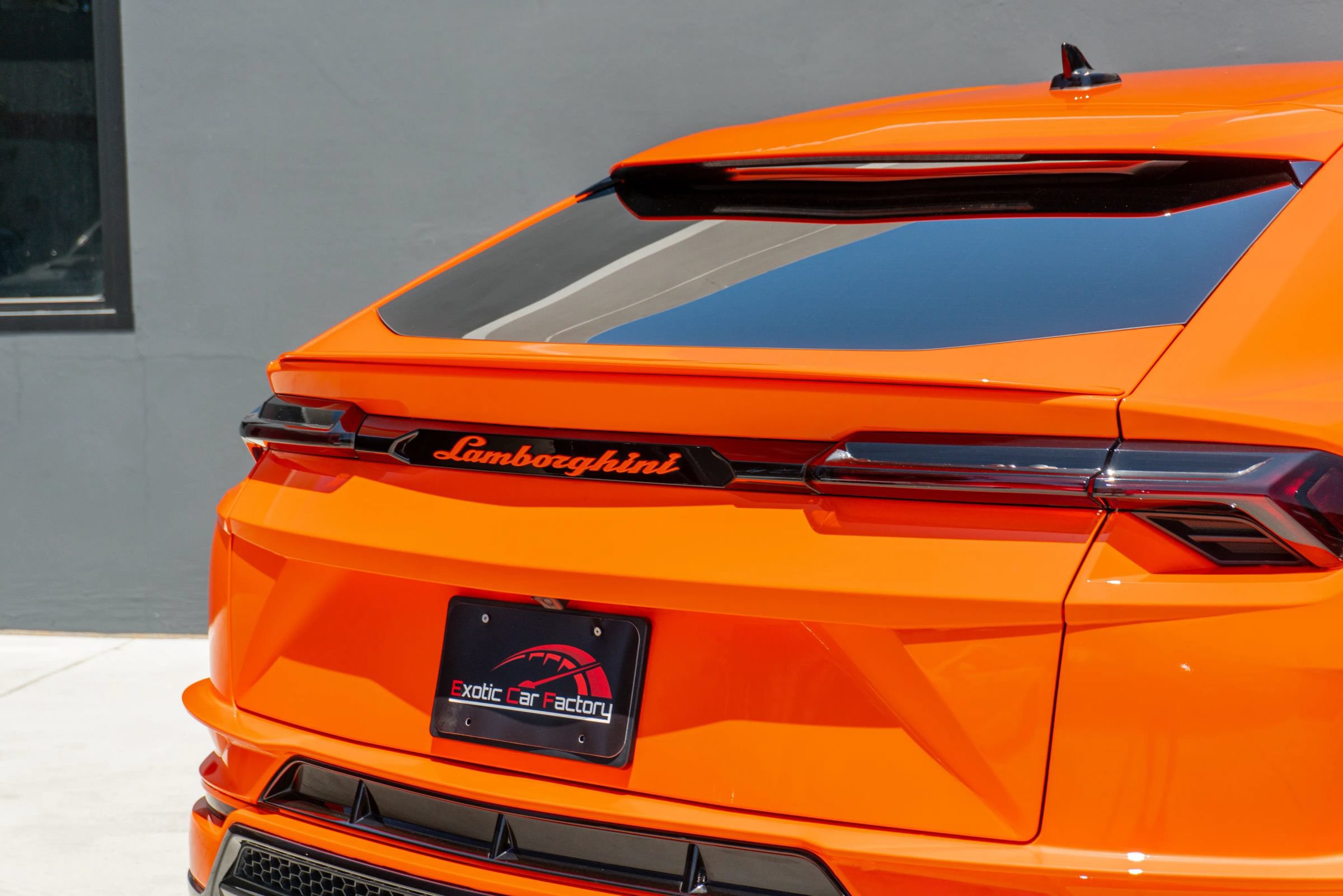 Used 2023 Lamborghini Urus S AWD/4WD image 38