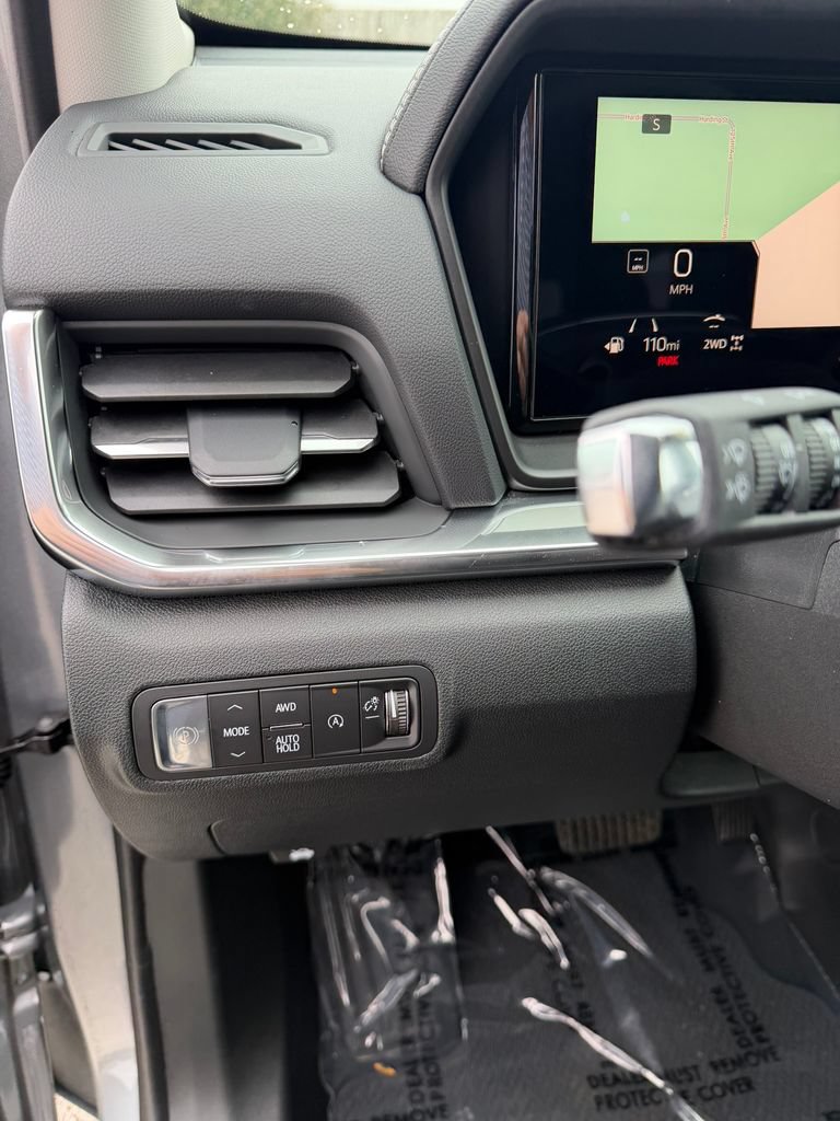 Used 2026 GMC Terrain Denali AWD/4WD image 10