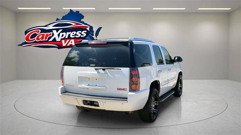 Used 2008 GMC Yukon Denali AWD/4WD image 10