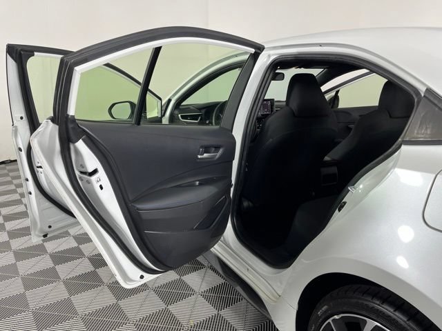 Used 2022 Toyota Corolla SE FWD image 37