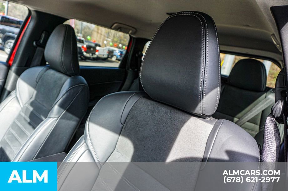 Used 2025 Mitsubishi Outlander SE image 18