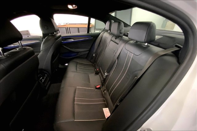 Used 2018 BMW 530e RWD image 12