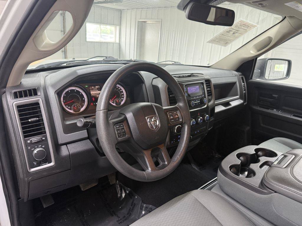 Used 2019 RAM 1500 Tradesman w/ Chrome Plus Package AWD/4WD image 13