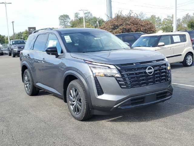 New 2026 Nissan Pathfinder SV w/ Cargo Package AWD/4WD image 36