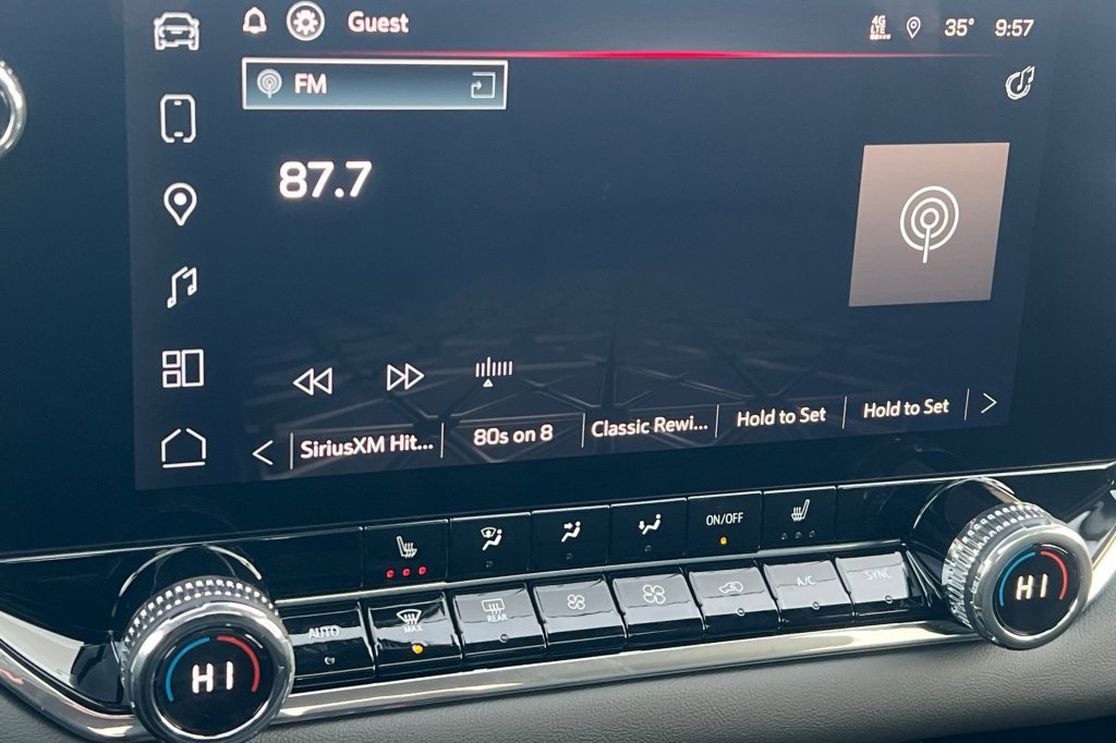 New 2026 GMC Canyon Elevation w/ Convenience Package image 14