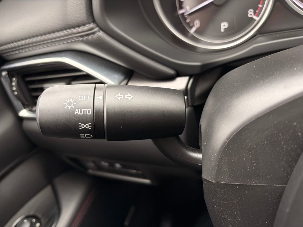 Used 2021 MAZDA CX-5 Carbon Edition image 16