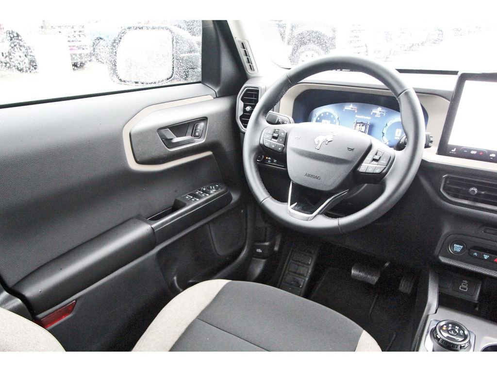 Used 2025 Ford Bronco Sport Big Bend w/ Convenience Package AWD/4WD image 11