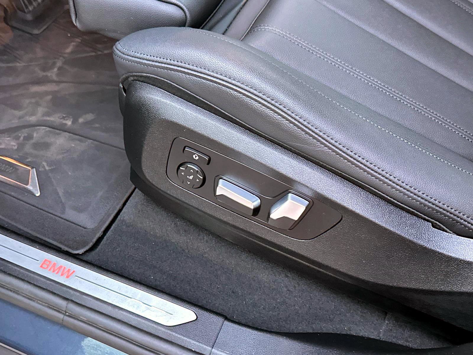 Used 2022 BMW X5 xDrive40i w/ Premium Package image 19