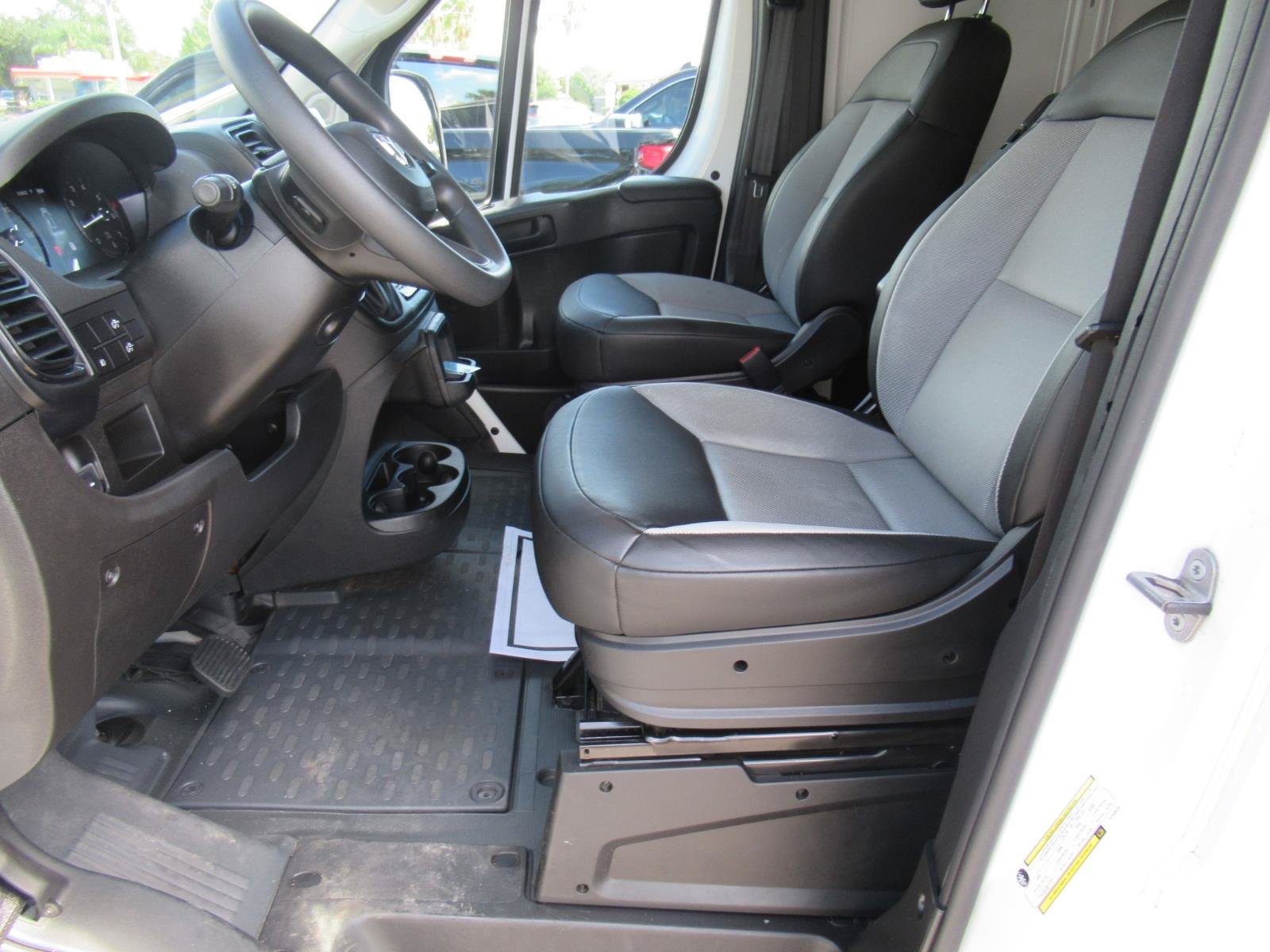 Used 2026 RAM ProMaster 2500 w/ Convenience Group FWD image 27