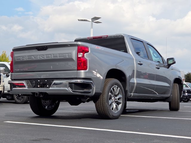 New 2026 Chevrolet Silverado 1500 LT w/ LPO, Liner Protection Package AWD/4WD image 15