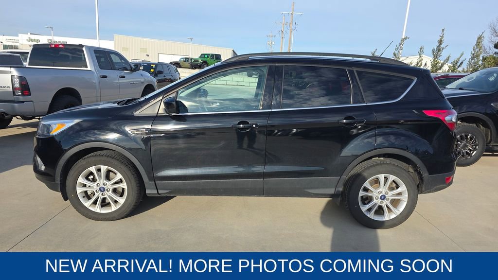 Used 2018 Ford Escape SE w/ SE Sync 3 Package video 2