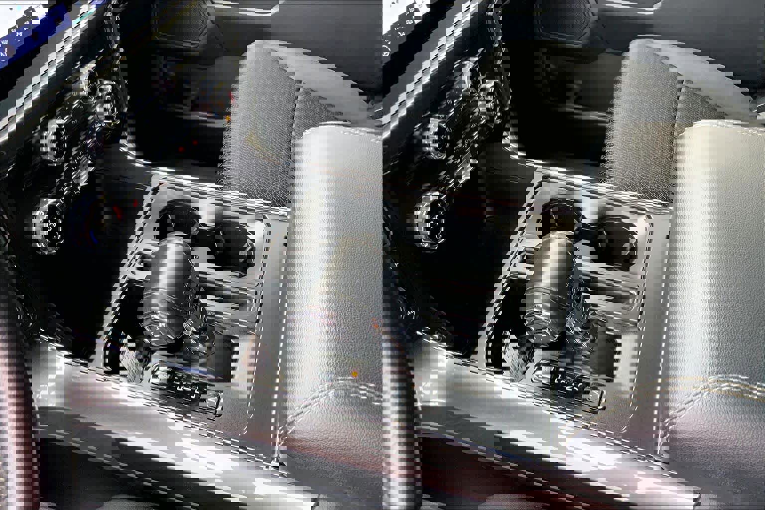 Certified 2021 Ford F150 XLT w/ Equipment Group 302A High image 16