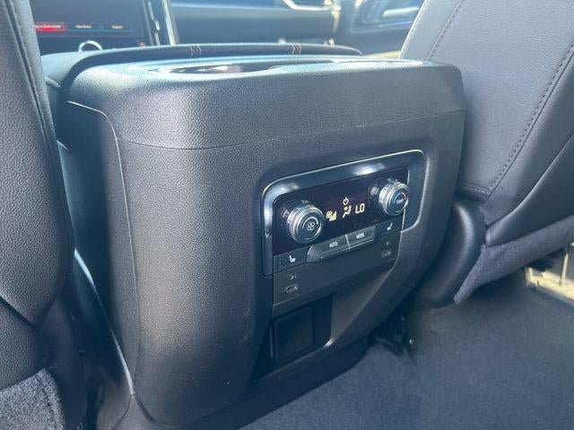 New 2026 GMC Yukon Elevation RWD image 19
