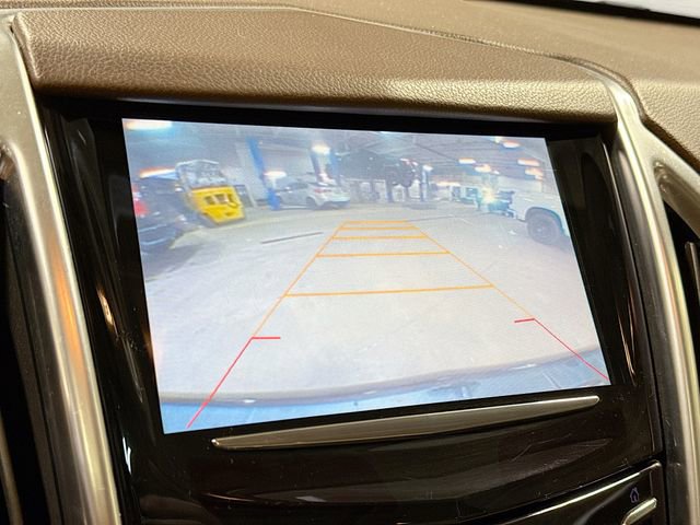 Used 2015 Cadillac SRX Luxury image 17