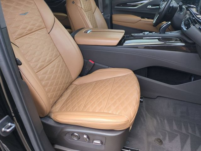 Used 2021 Cadillac Escalade Sport AWD/4WD image 18
