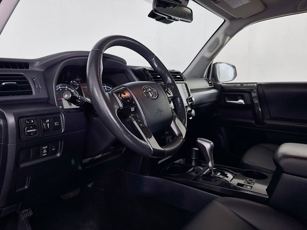 Used 2024 Toyota 4Runner TRD Off-Road Premium AWD/4WD image 12