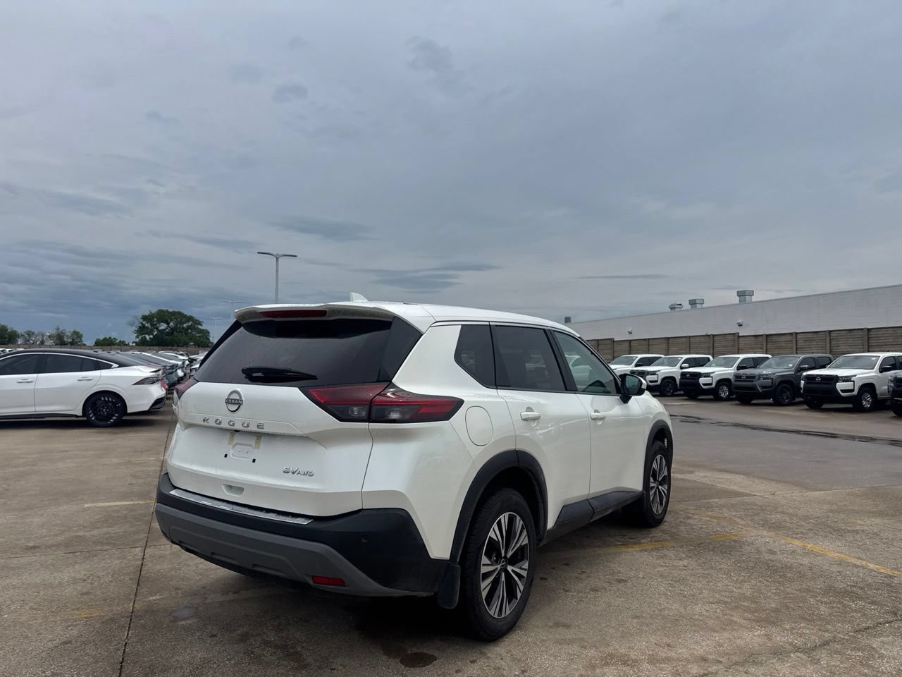 Certified 2023 Nissan Rogue SV AWD/4WD image 20
