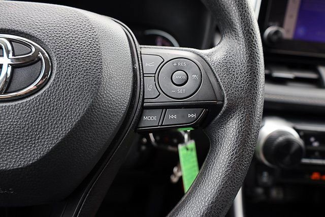 Used 2024 Toyota RAV4 LE image 37