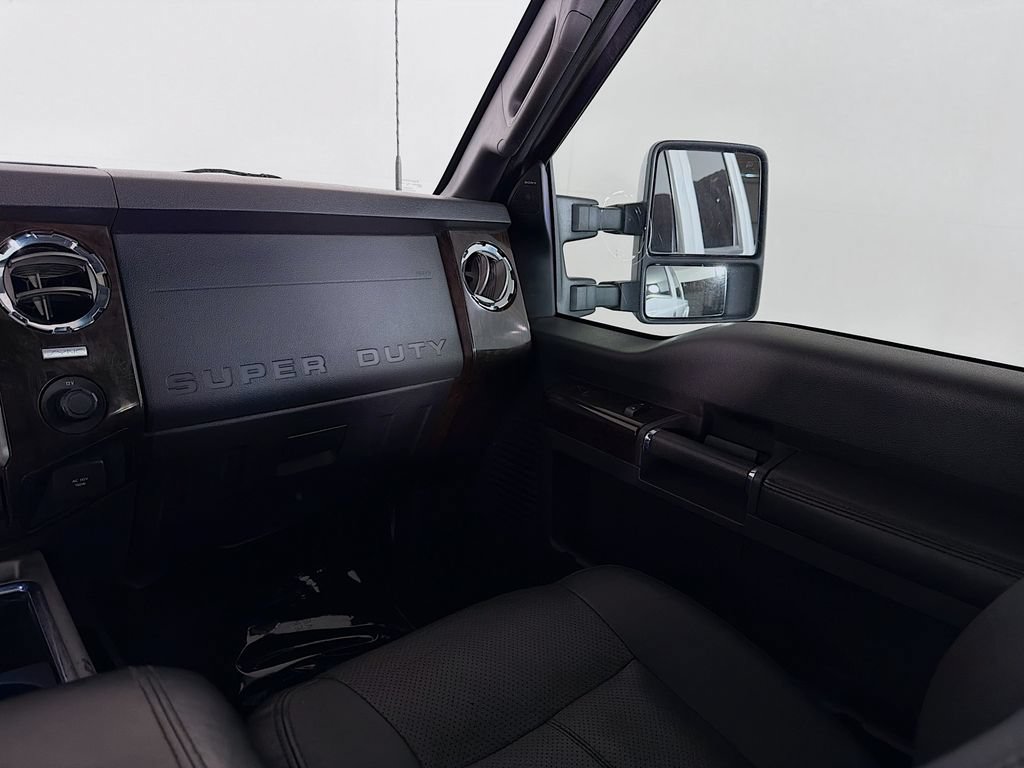 Used 2016 Ford F350 Platinum w/ FX4 Off-Road Package AWD/4WD image 21