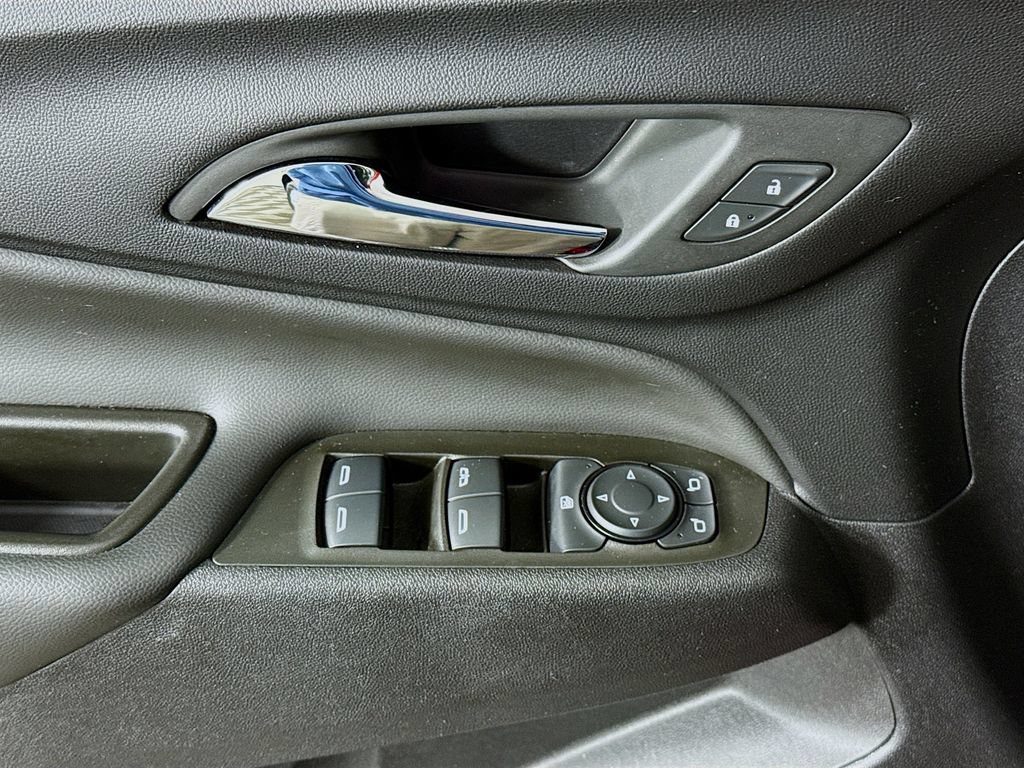 Used 2024 Chevrolet Equinox LT FWD image 22