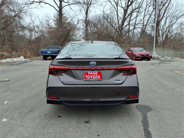 Certified 2019 Toyota Avalon XSE image 6