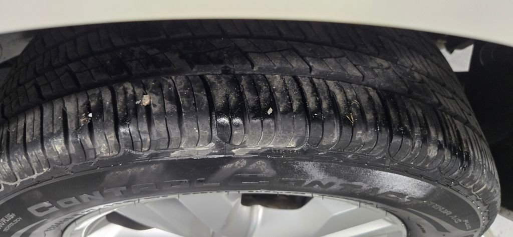 Used 2015 Nissan Rogue S w/ Convenience Package image 40