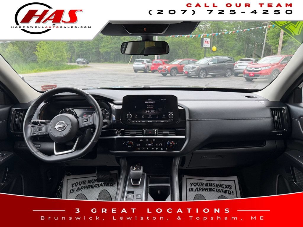 Used 2023 Nissan Pathfinder SV w/ Cargo Package AWD/4WD image 15