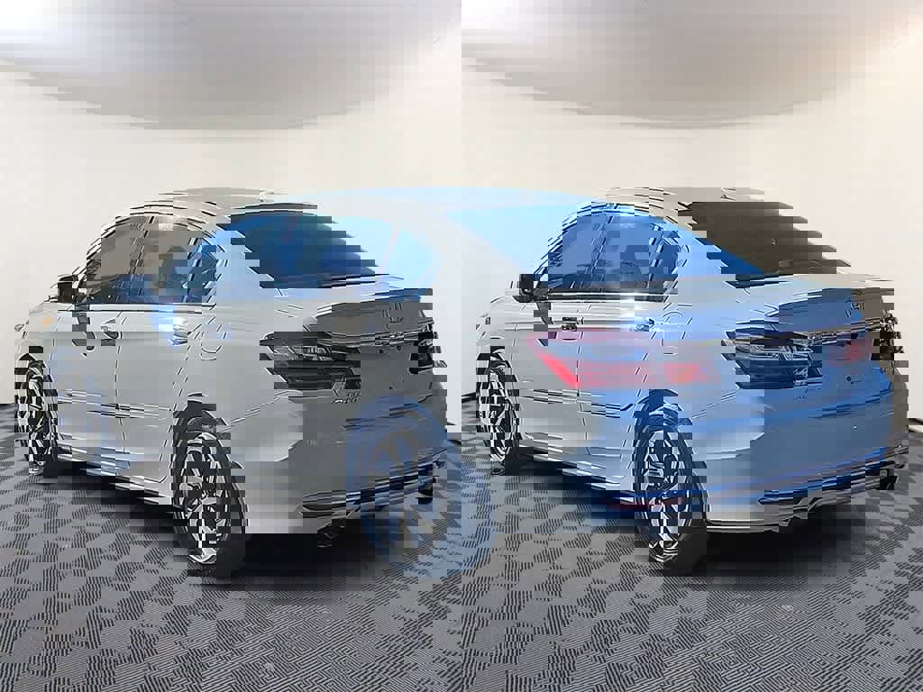 Used 2016 Honda Accord EX-L image 5