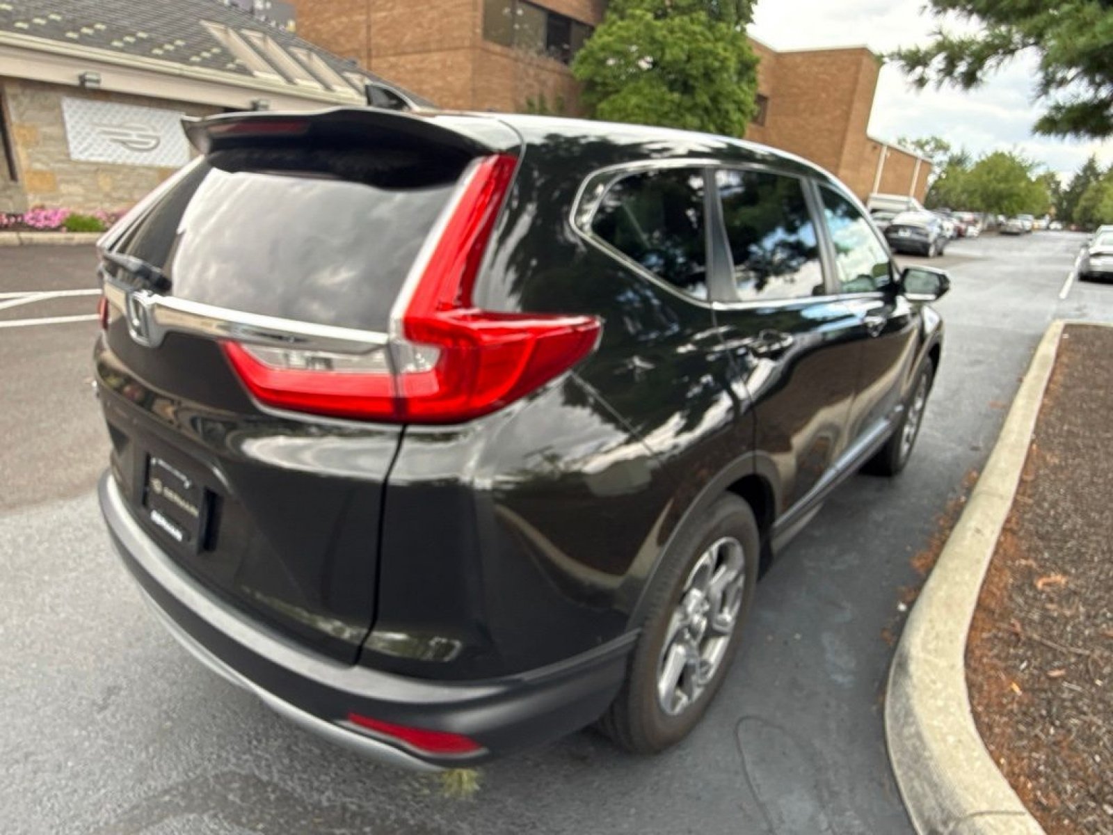 Used 2018 Honda CR-V EX image 6