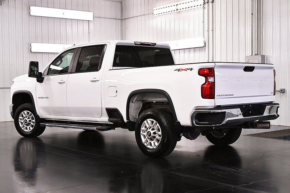 Used 2024 Chevrolet Silverado 2500 LT image 5