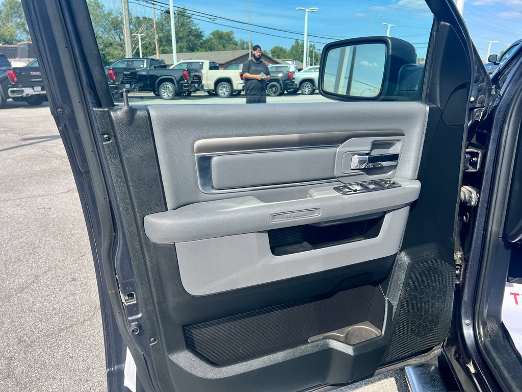 Used 2017 RAM 1500 Big Horn AWD/4WD image 15