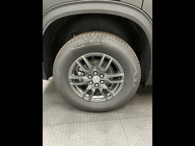 New 2026 GMC Acadia Elevation w/ LPO, Floor Liner Package AWD/4WD image 40