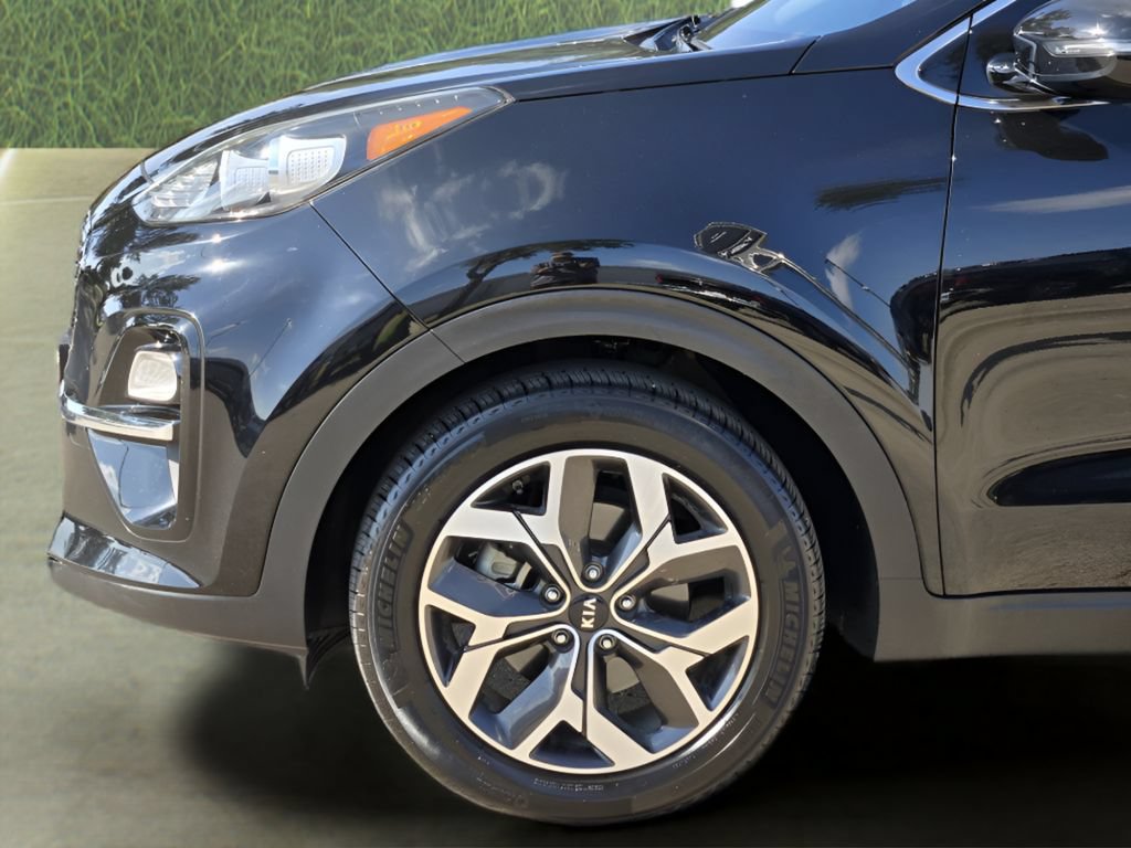 Used 2021 Kia Sportage EX FWD image 10