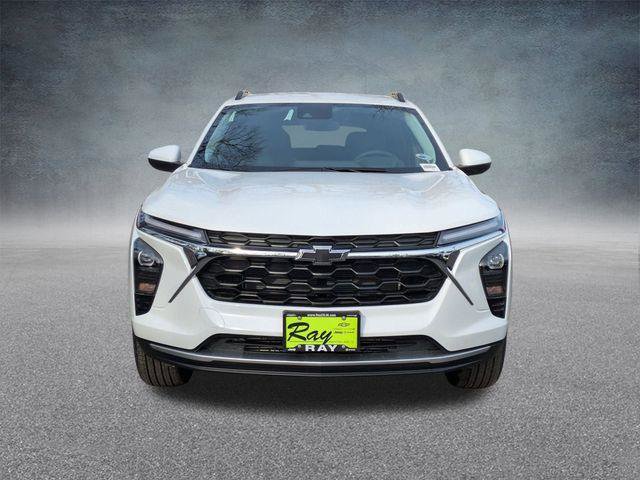New 2026 Chevrolet Trax LT w/ Driver Confidence Package FWD image 9