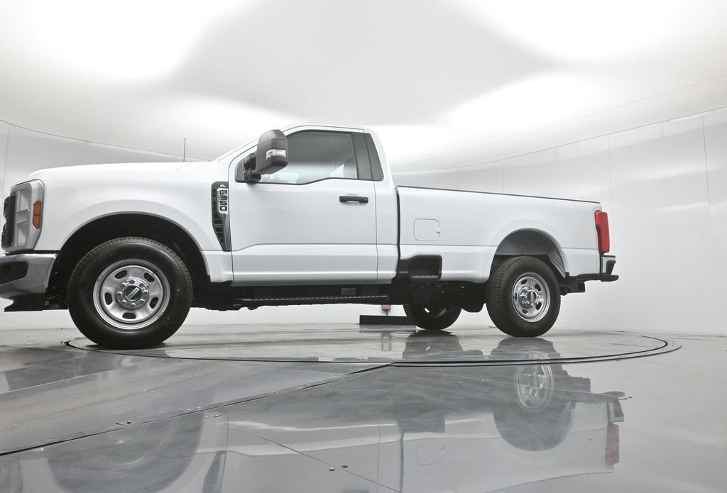 New 2026 Ford F350 XL w/ XL Chrome Package image 7
