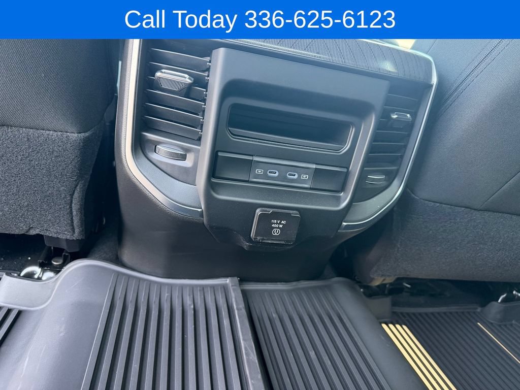New 2026 RAM 3500 Big Horn AWD/4WD image 14
