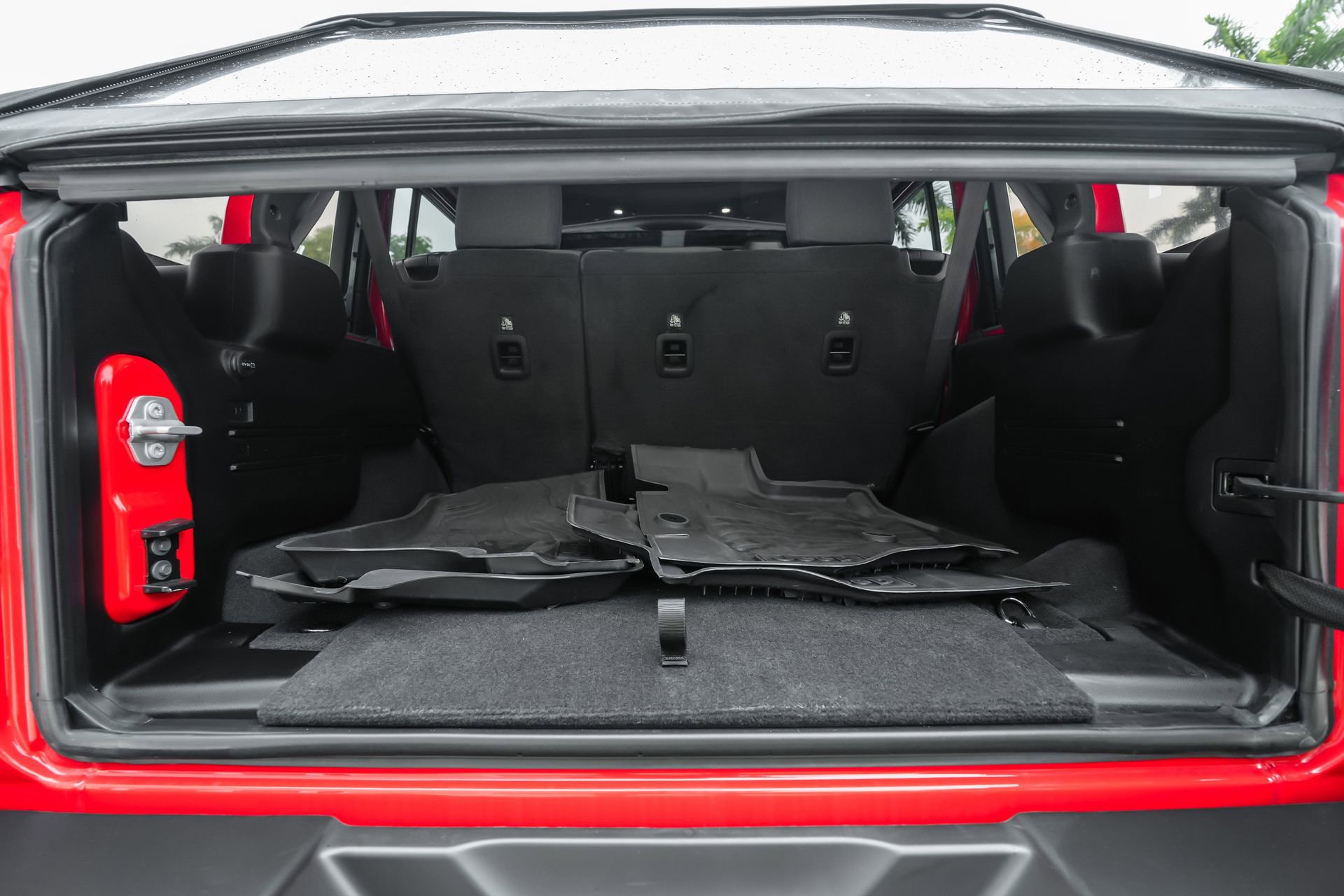 Used 2024 Jeep Wrangler Willys image 42