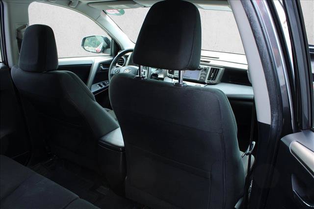 Used 2015 Toyota RAV4 XLE AWD/4WD image 28