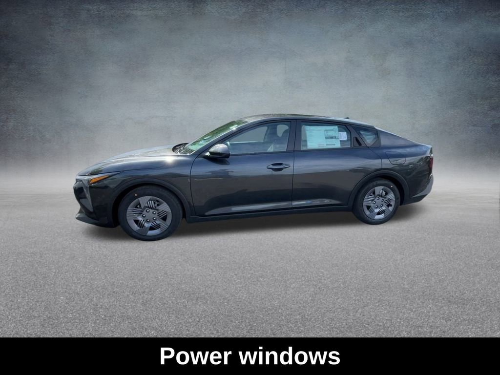 Used 2025 Kia K4 LX image 12