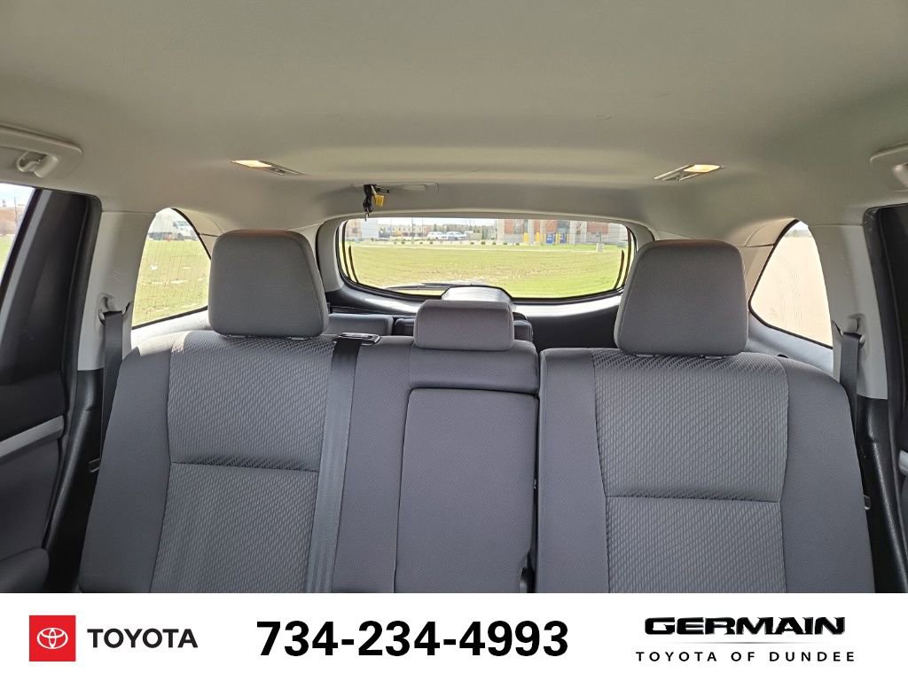 Used 2019 Toyota Highlander LE image 13