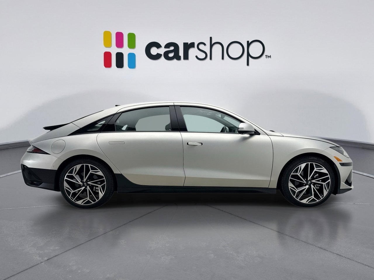 Used 2025 Hyundai Ioniq 6 Limited image 6