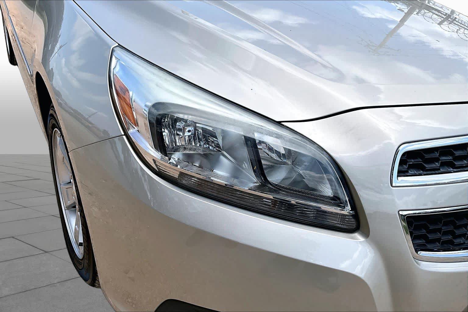 Used 2013 Chevrolet Malibu LS w/ Protection Package FWD image 27