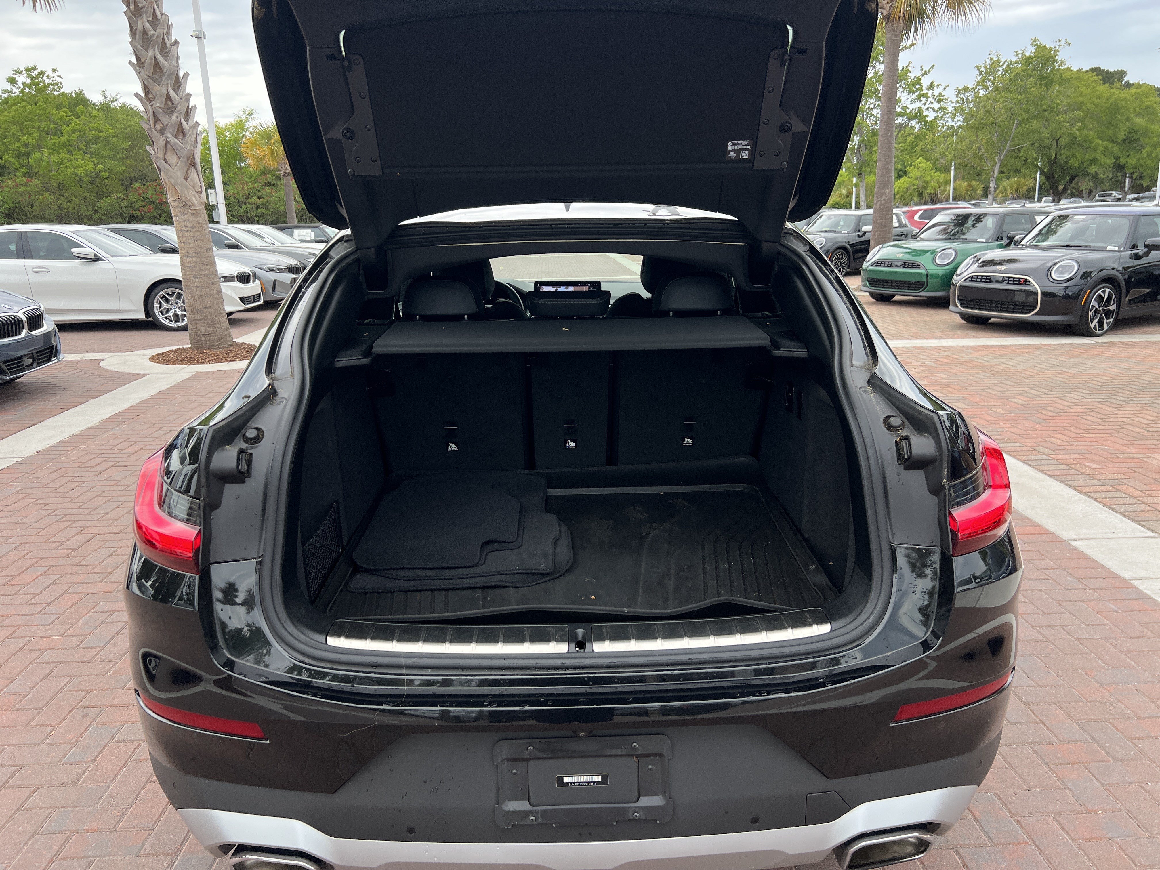 Certified 2023 BMW X4 xDrive30i w/ Premium Package AWD/4WD image 32