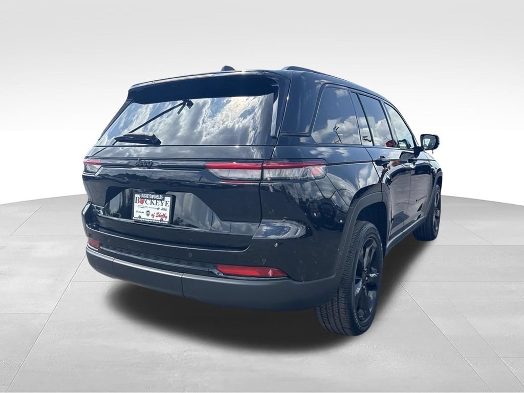 Certified 2023 Jeep Grand Cherokee Altitude AWD/4WD image 4