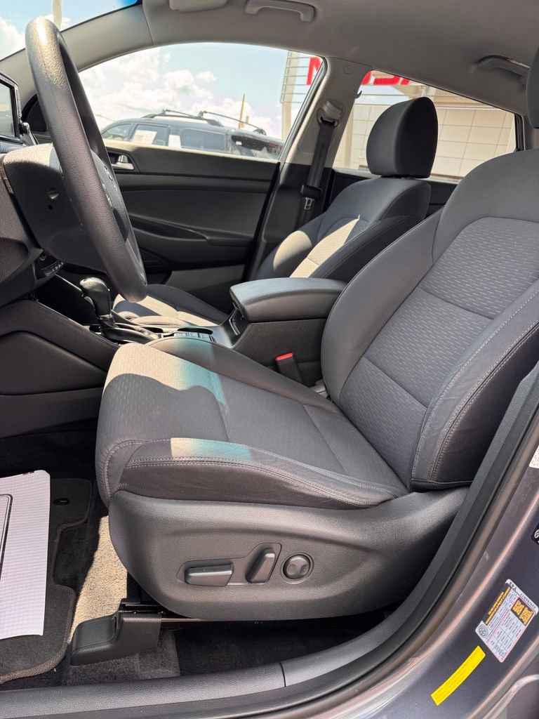 Used 2021 Hyundai Tucson Value w/ Cargo Package AWD/4WD image 9