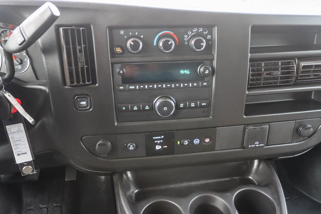Used 2022 Chevrolet Express 3500 Work Van w/ Driver Convenience Package image 15