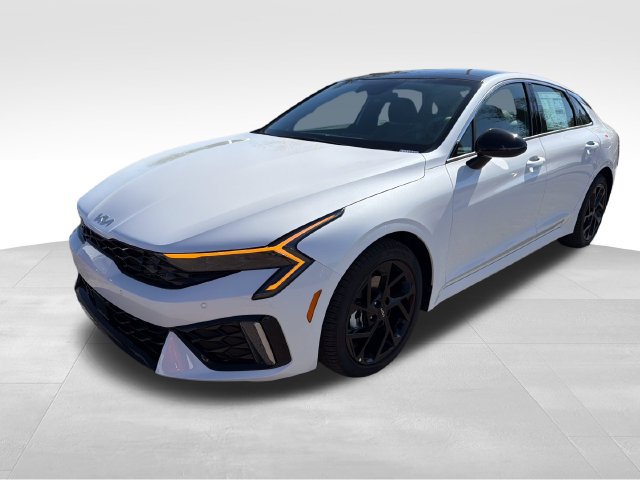 New 2027 Kia K5 GT-Line FWD image 3